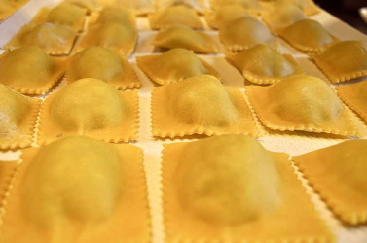 Learn how to cook Tuscan style, ask Caterina about the lessons