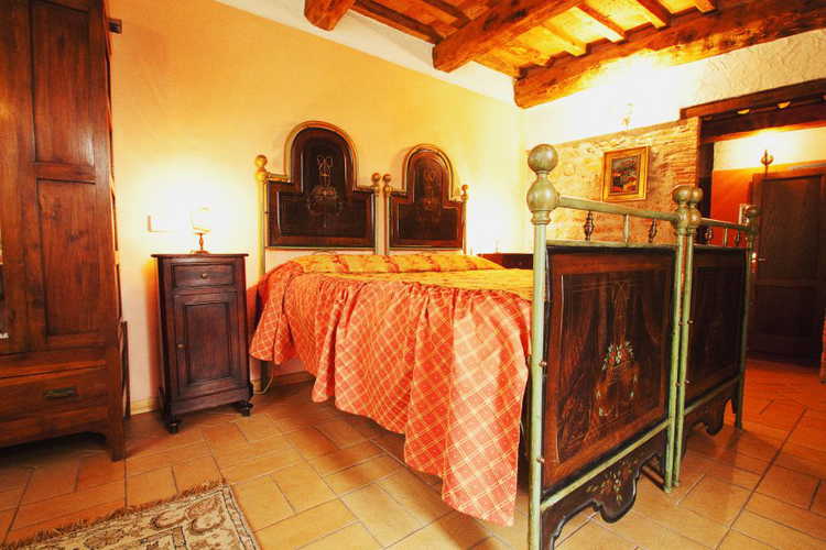 Camera Doppia in Agriturismo in Toscana I Cerretel