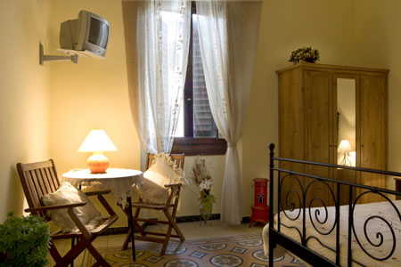 Bed Breakfast Near Florence Center Il Giglio d' Or