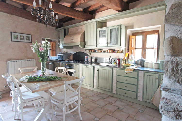 La Loggia Fiorita, villa in Toscana con cucina completamente attrezzata