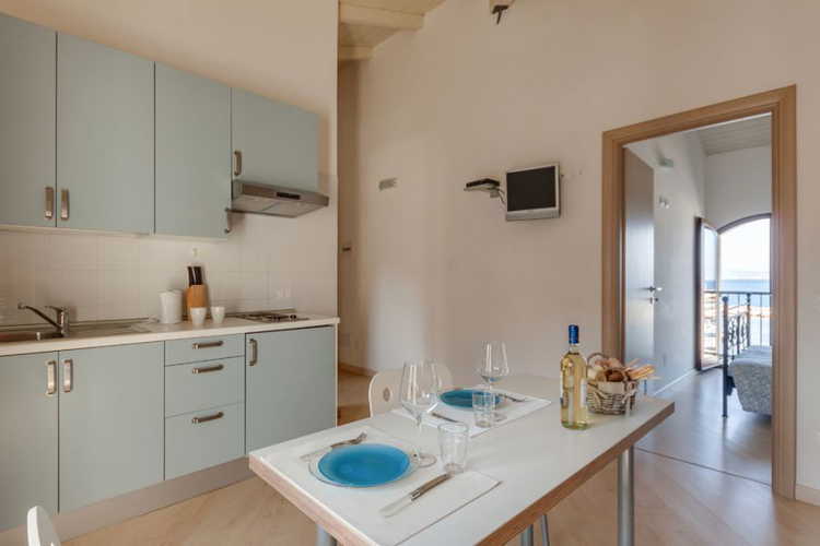 A kichenette for making meals at Vecchia Scuola on Elba Island