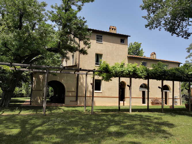 La Villa con gli Archi a luxury villa rental in southern Tuscany