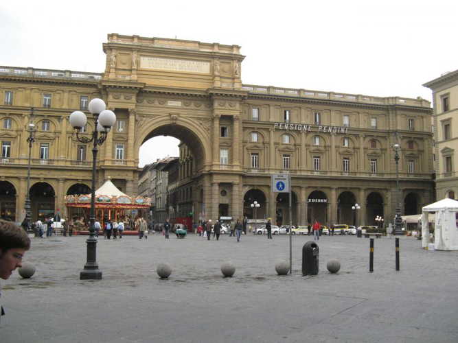 Enjoy the cultural events, music, theater and art shows at Florence
