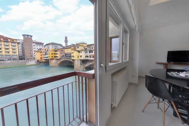 Old Bridge Apartment