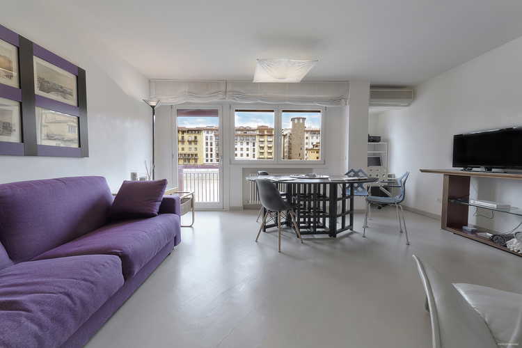 Old Bridge Apartment: arredo elegante e molto luminoso
