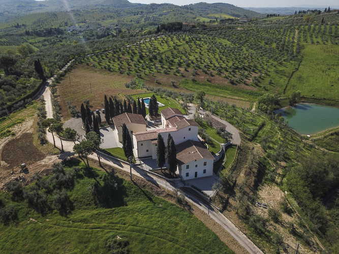 Agriturismo Olmofiorito: lussuosi appartamenti per vacanze a soli 30 minuti da Firenze