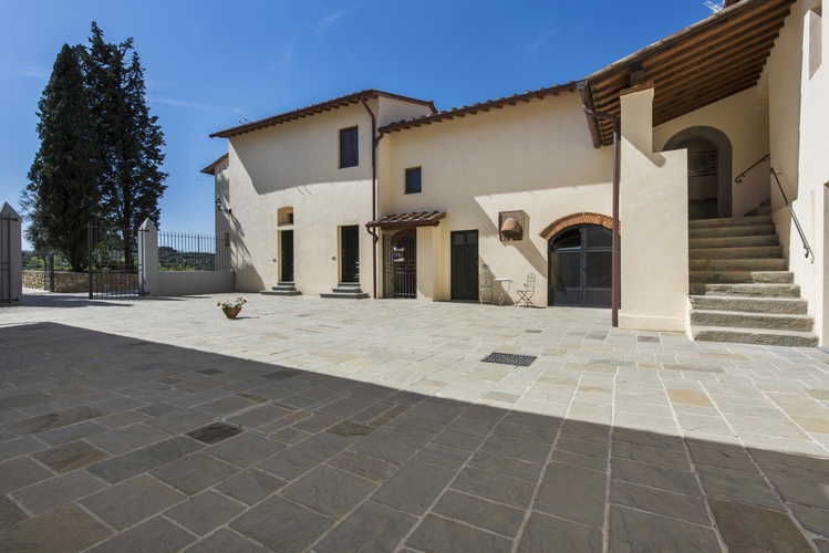 Agriturismo Olmofiorito: l'agriturismo Ã¨ stato ristrutturato con lo scopo di preservarne i dettagli e la storia