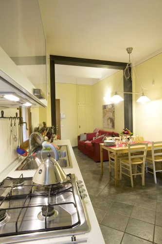 Florence Center Apartment for Rent Oltrarno