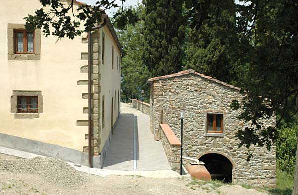 Orticaia Farmhouse in Dicomano Mugello
