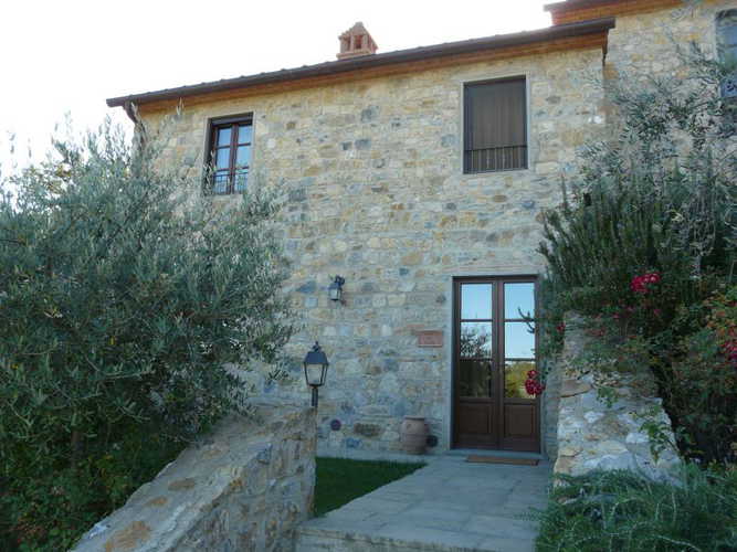 Casa del Lupo Poggio Cennina