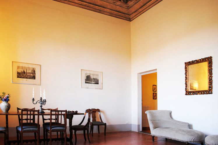 Lungarno apartment