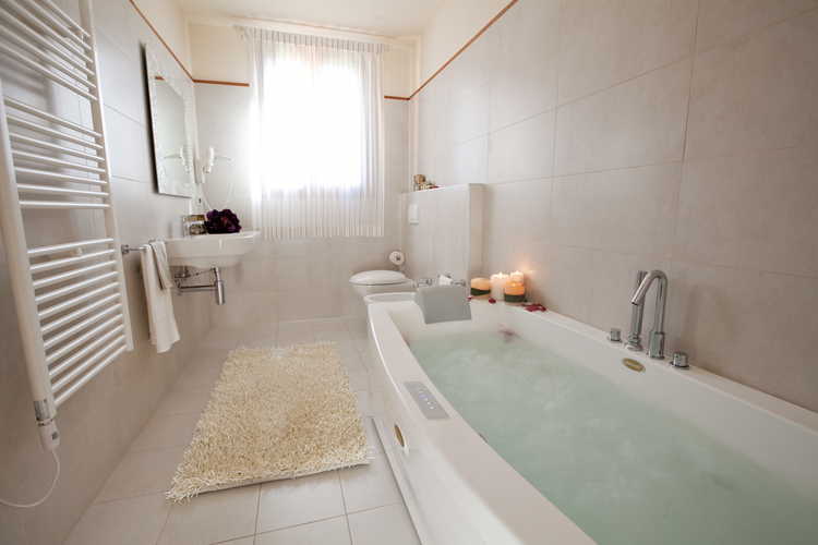 Tenuta Quadrifoglio: Bagno con vasca