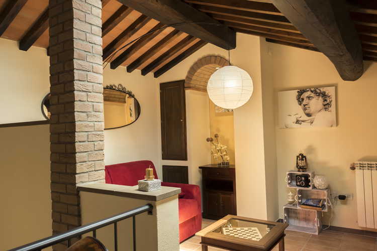 Villa Borgo la Fungaia: la mansarda con il divano letto
