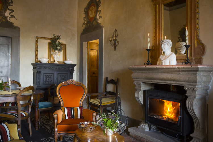 Villa Fillinelle: Family antiques