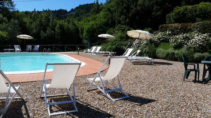 Ghiaia Holiday Villas & Homes: spazio esterno in abbondanza per piacevoli passeggiate, per rilassarsi e per giocare e divertirsi Ghiaia Holiday Villas & Homes: spazio esterno in abbondanza per piacevoli passeggiate, per rilassarsi e per giocare e divertirsi