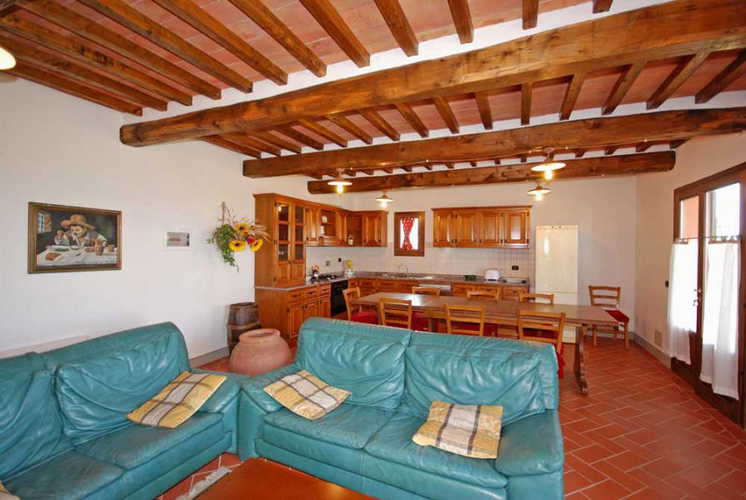 Villa Montegufoni ground floor includes a large common area