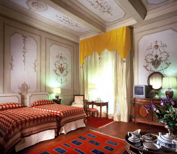 Historical Villa Near Florence