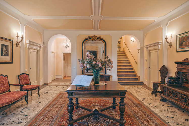 Dentro Villa Vianci