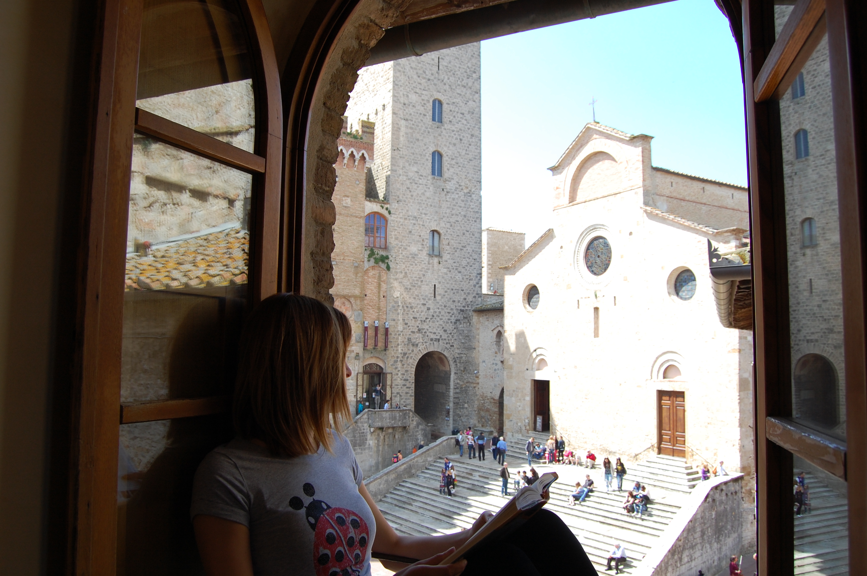 Self Catering Apartment in Piazza Duomo in San Gimignano Siena