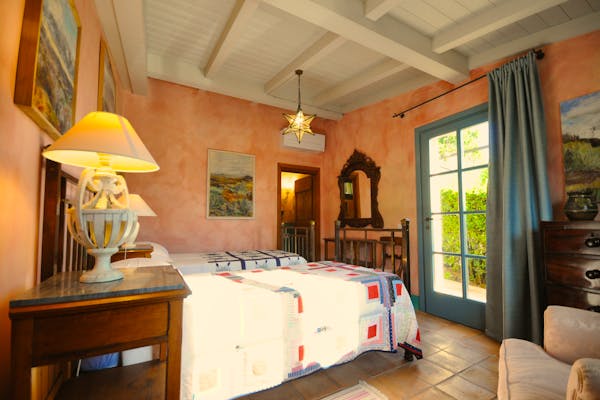 Candida's Garden Guest House - More details