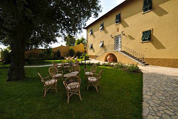 Villa Sensano